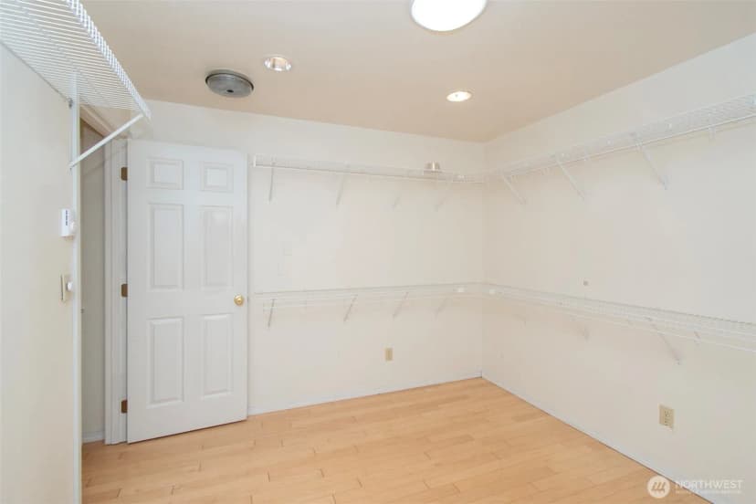 Property photo for 2610 S Washington Street, Port Angeles photo 21