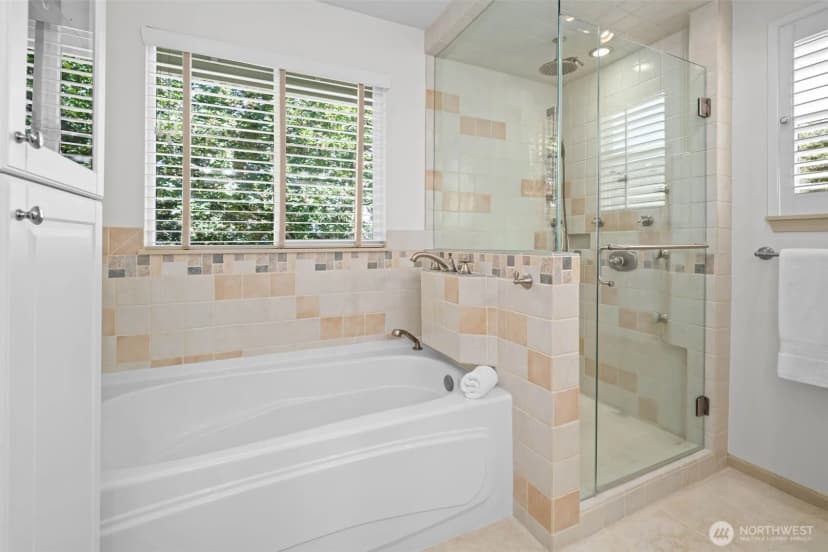 Property photo for 2396 S 280th Place, Federal Way photo 20