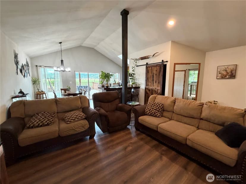 Property photo for 41725 40th Avenue Ct S, Roy photo 27