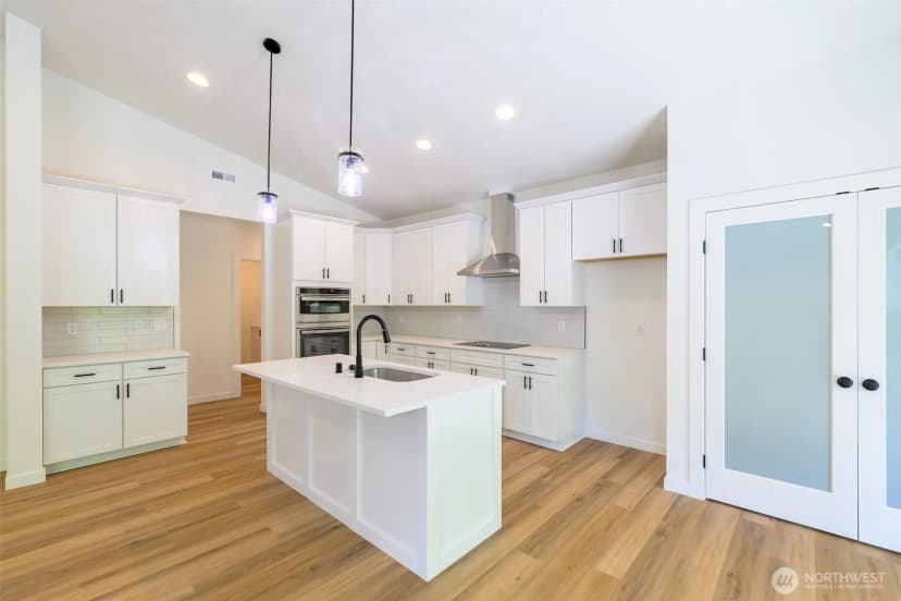 Property photo for 14825 62nd Avenue Nw, Gig Harbor photo 11