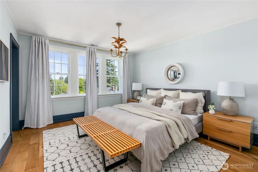 Property photo for 918 18th Avenue E, Seattle photo 18