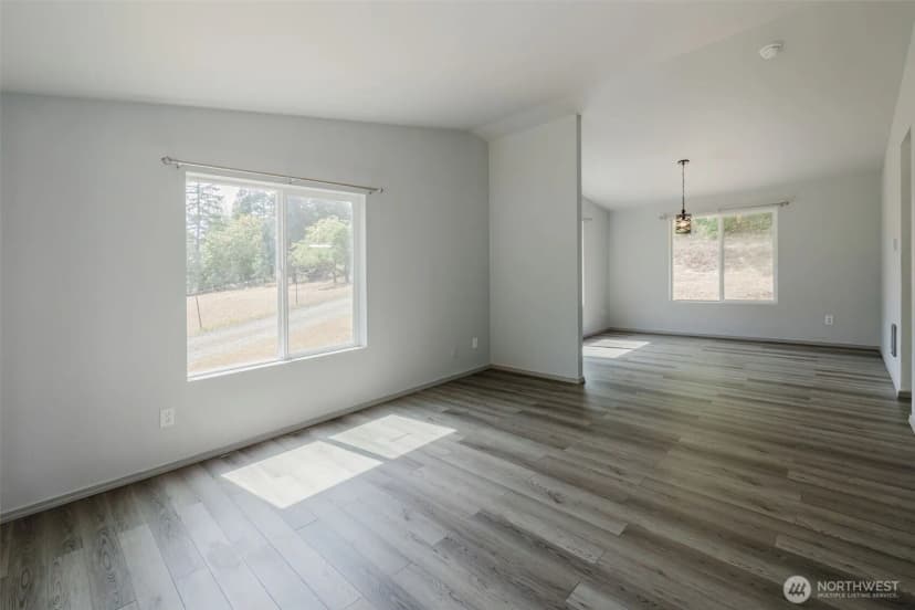 Property photo for 5151 E Pickering Road, Shelton photo 9