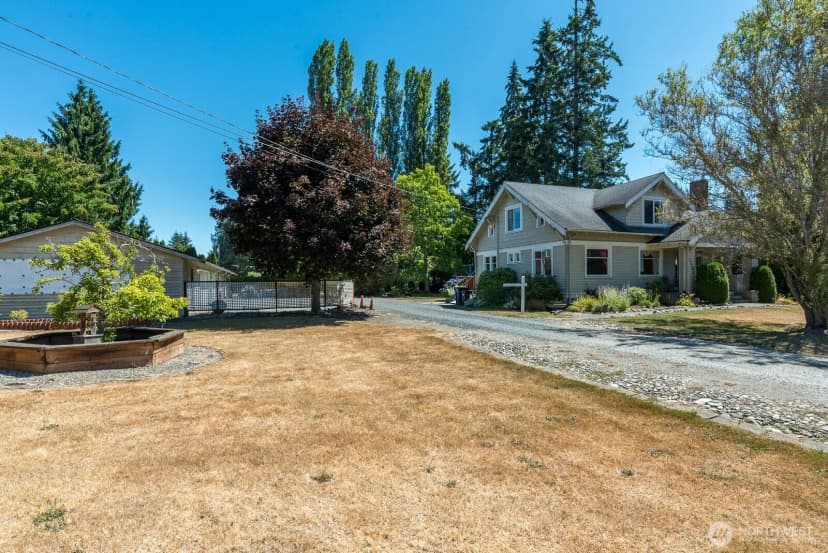 Property photo for 13701 51st Avenue Ne, Marysville photo 33