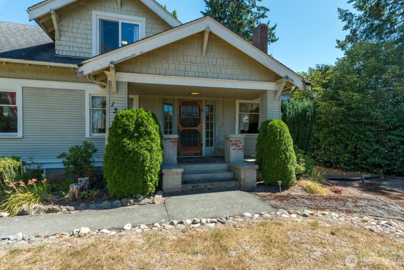 Property photo for 13701 51st Avenue Ne, Marysville photo 5