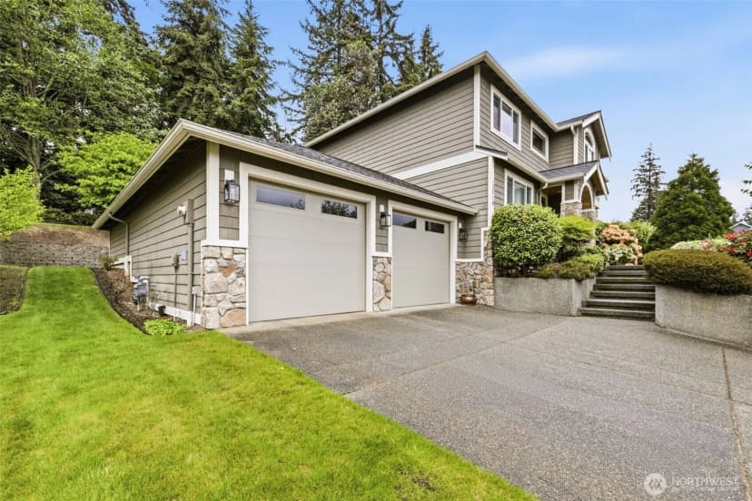 Property photo for 13718 9th Avenue Ct Nw, Gig Harbor photo 4