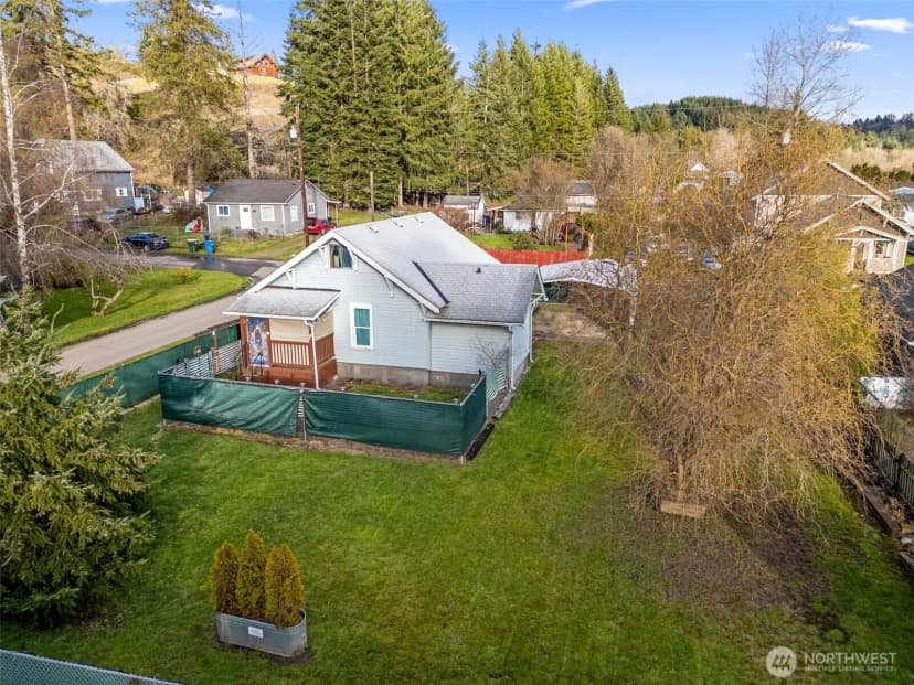 Property photo for 1213 Rhobina Street, Centralia photo 19