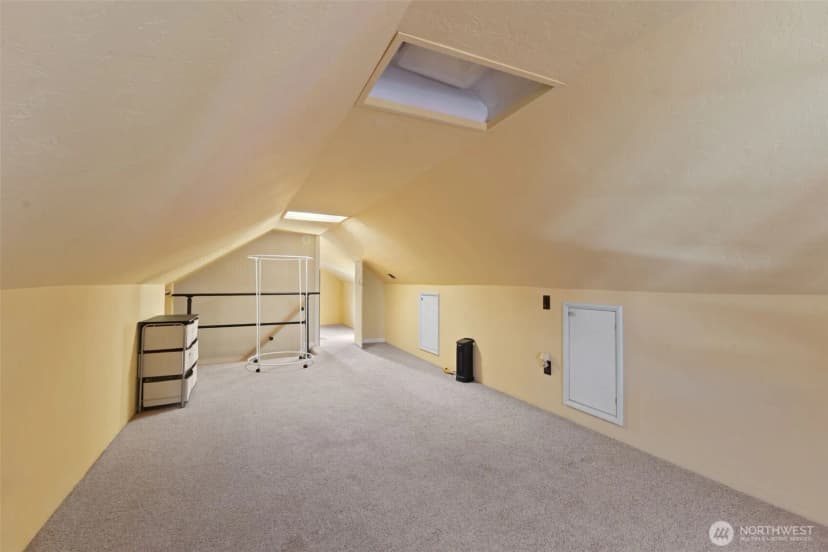 Property photo for 1213 Rhobina Street, Centralia photo 14