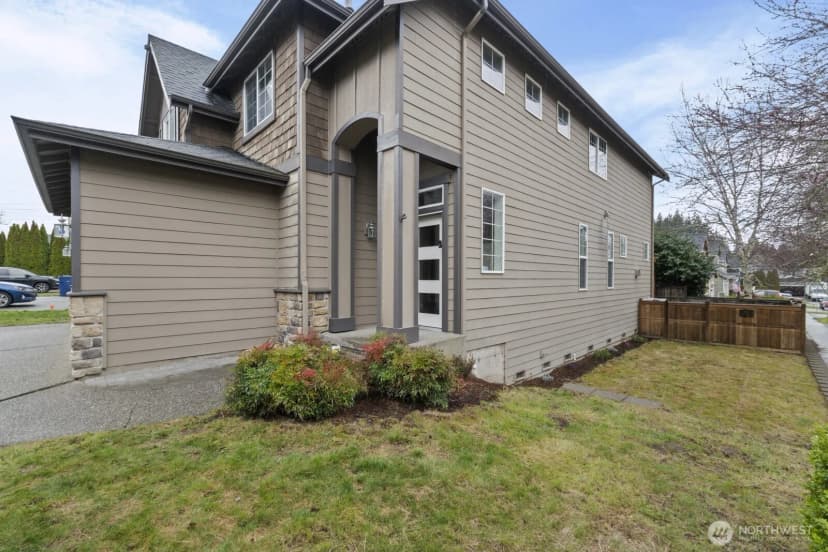Property photo for 4233 154th Place Se, Bothell photo 39
