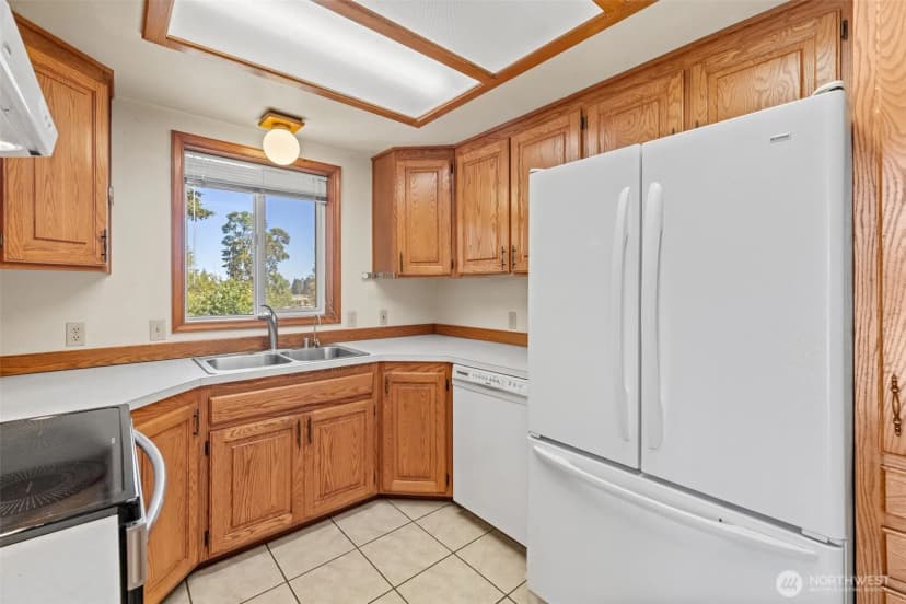 Property photo for 1206 W 15th Street, Port Angeles photo 17