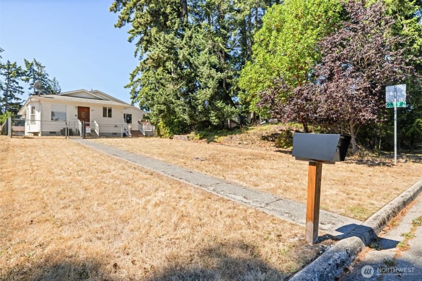 Property photo for 1206 W 15th Street, Port Angeles photo 39