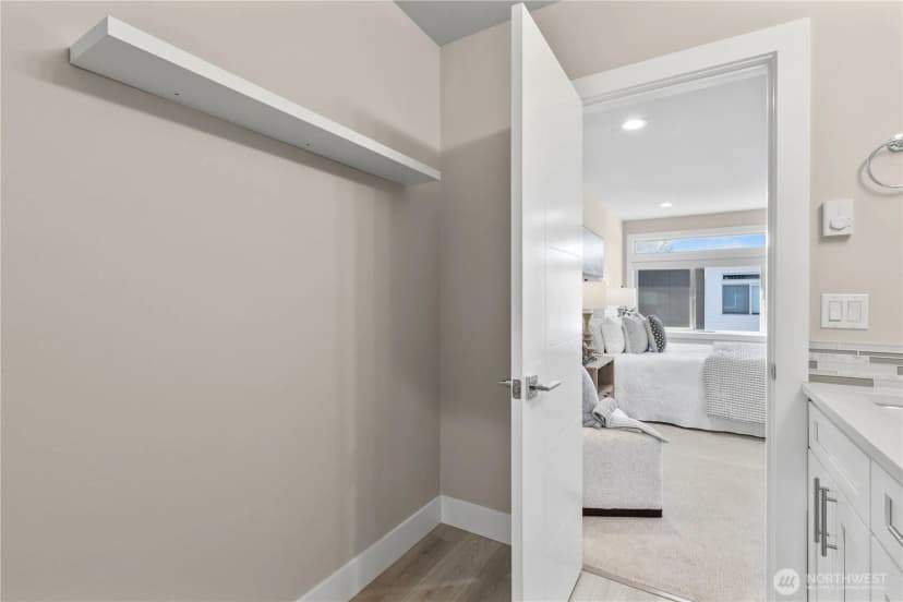 Property photo for 5020 148th Street Sw #e3, Edmonds photo 20