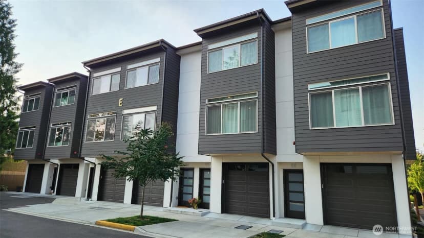 Property photo for 5020 148th Street Sw #e3, Edmonds photo 30