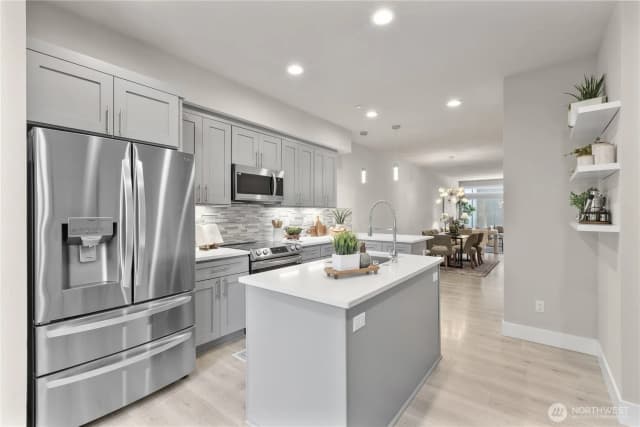 Property photo for 5020 148th Street Sw #e3, Edmonds photo 4