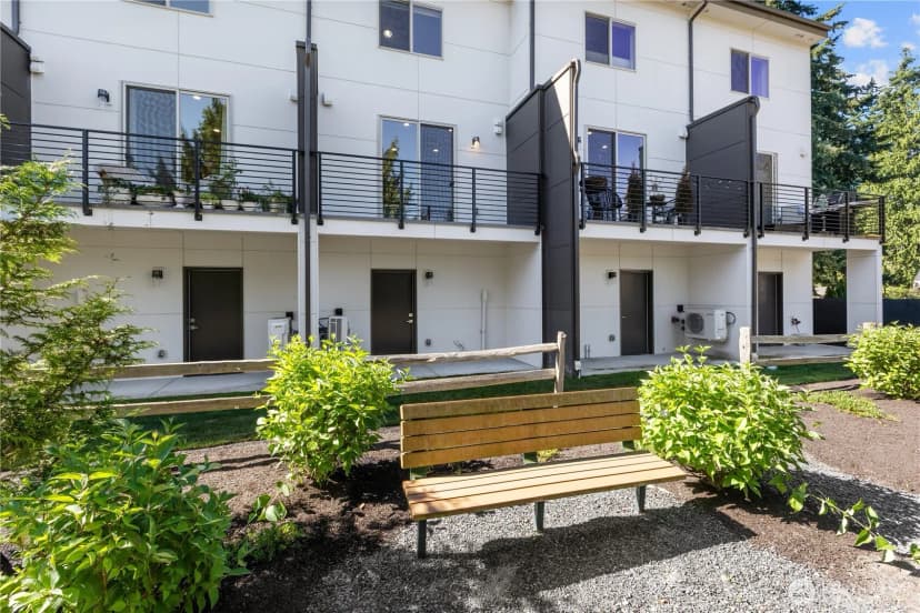Property photo for 5020 148th Street Sw #e3, Edmonds photo 32
