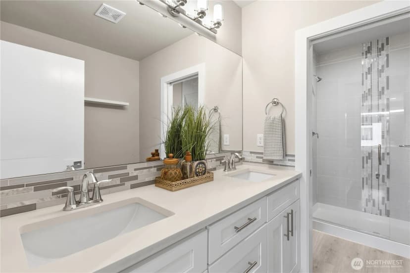 Property photo for 5020 148th Street Sw #e3, Edmonds photo 18