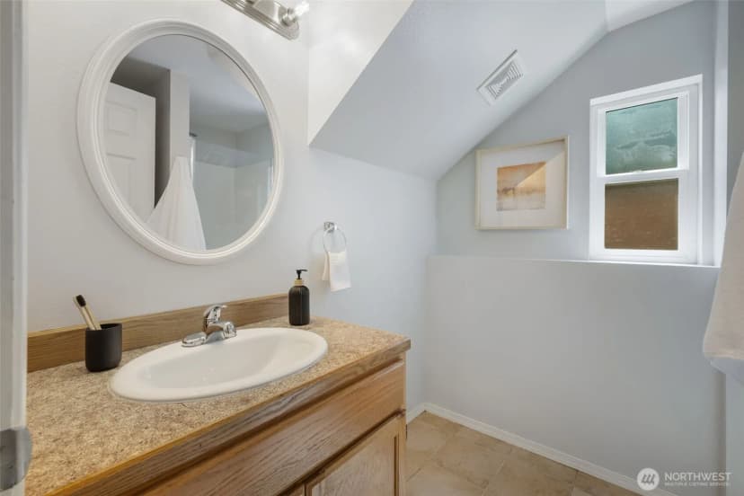 Property photo for 4084 Letitia Avenue S, Seattle photo 27