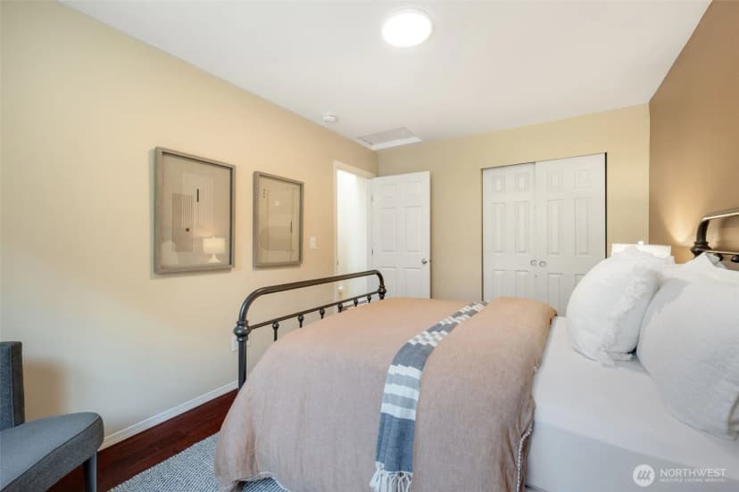 Property photo for 4084 Letitia Avenue S, Seattle photo 18