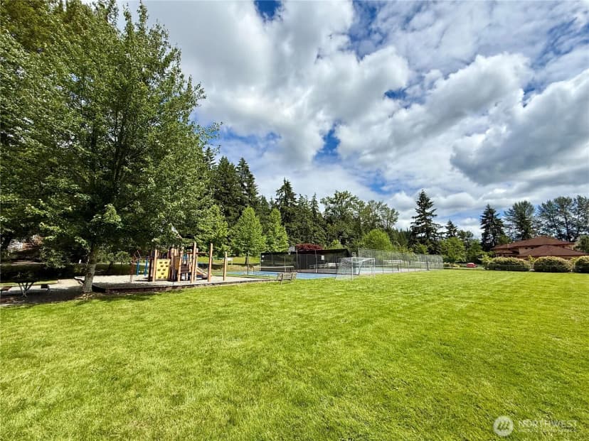 Property photo for 12213 206th Place Se, Issaquah photo 36