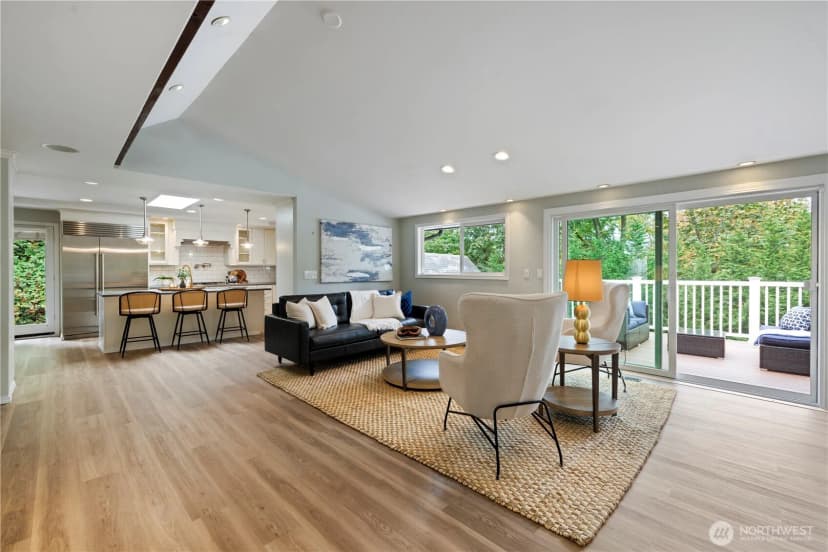 Property photo for 9726 Se 40th Street, Mercer Island photo 11