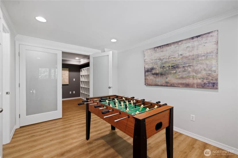 Property photo for 9726 Se 40th Street, Mercer Island photo 29