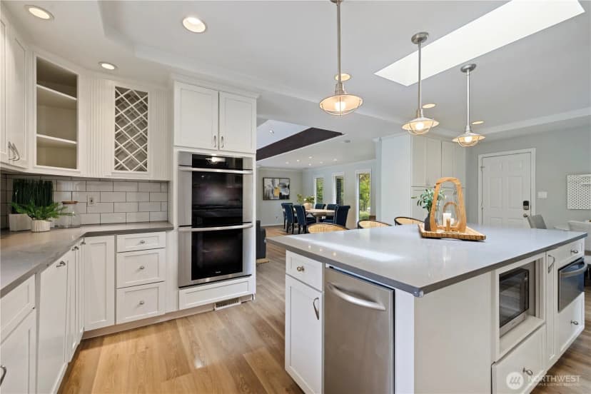 Property photo for 9726 Se 40th Street, Mercer Island photo 14