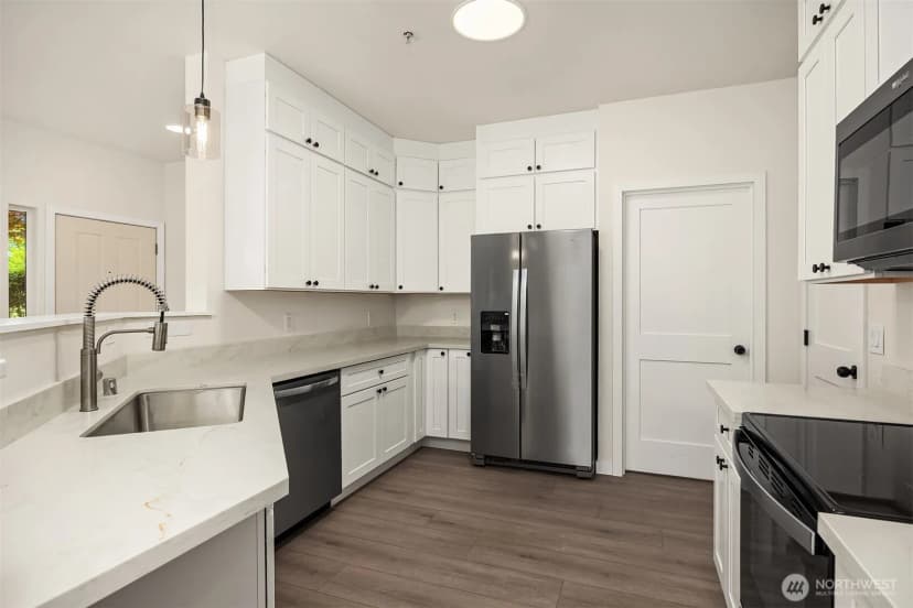 Property photo for 515 241st Lane Se #w2, Sammamish photo 7