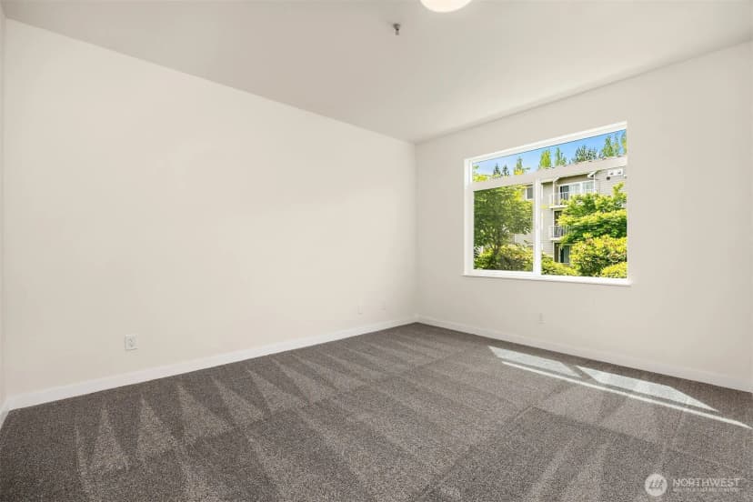 Property photo for 515 241st Lane Se #w2, Sammamish photo 13