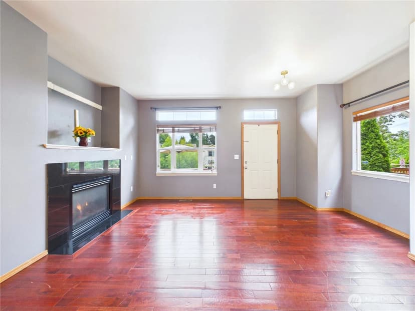 Property photo for 1108 S 207th Street, Sea Tac photo 7