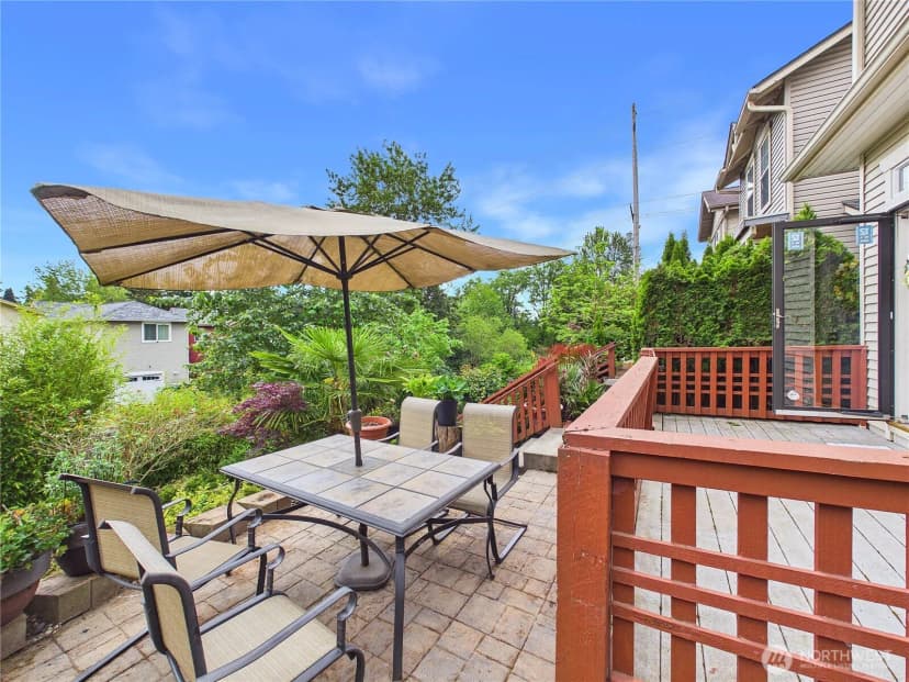 Property photo for 1108 S 207th Street, Sea Tac photo 6