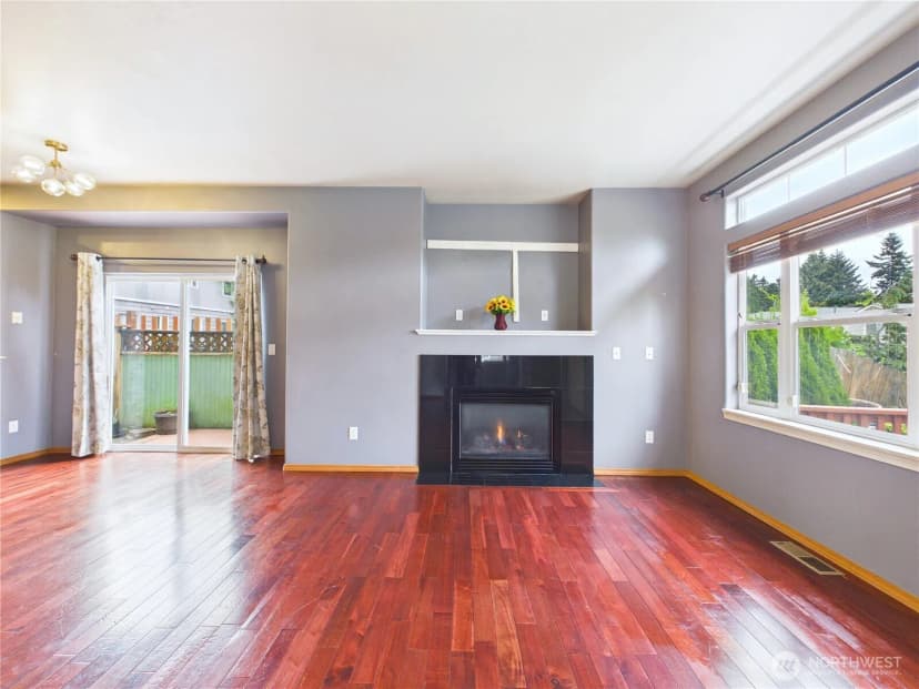 Property photo for 1108 S 207th Street, Sea Tac photo 14