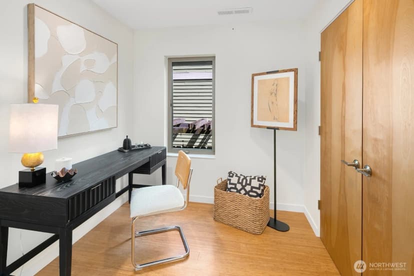 Property photo for 1120 26th Avenue S, Seattle photo 15