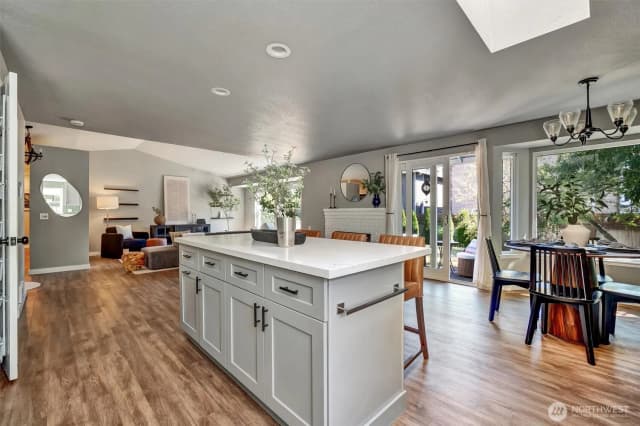 Property photo for 4830 154th Place Sw, Edmonds photo 3