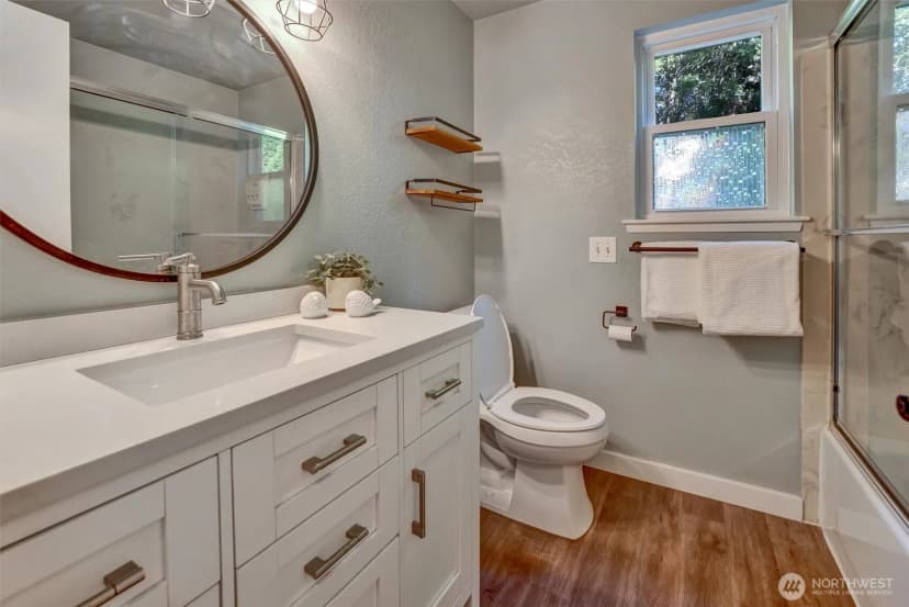 Property photo for 4830 154th Place Sw, Edmonds photo 19