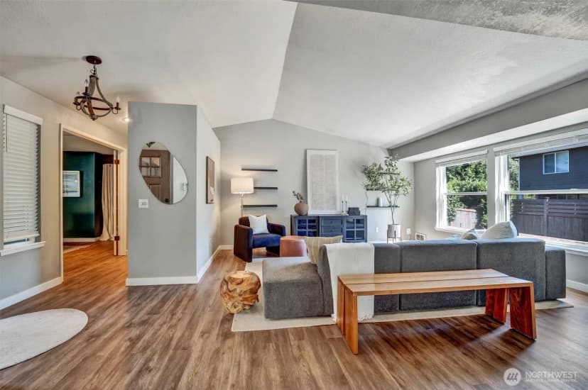 Property photo for 4830 154th Place Sw, Edmonds photo 12