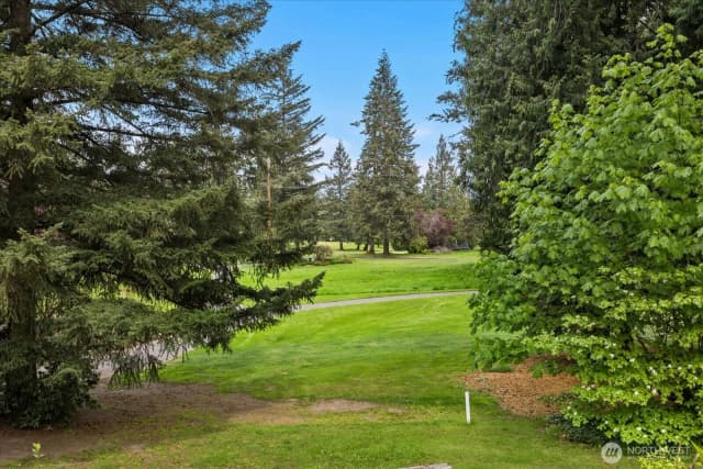 Property photo for 17101 146th Avenue Se, Renton photo 4