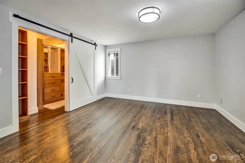 Property photo for 16038 68th Avenue W, Edmonds photo 19