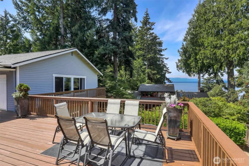 Property photo for 16038 68th Avenue W, Edmonds photo 18