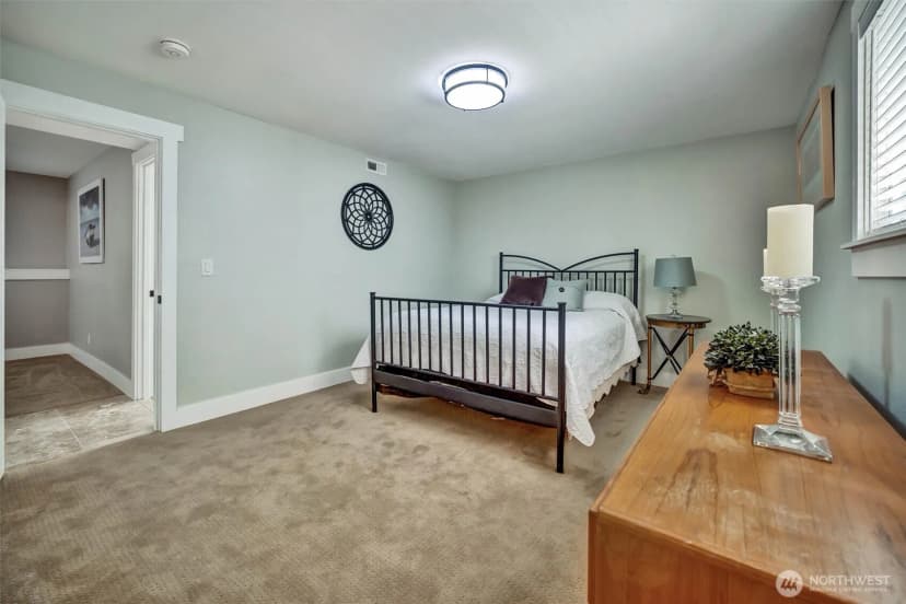 Property photo for 16038 68th Avenue W, Edmonds photo 29