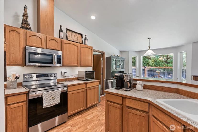 Property photo for 526 Haywire Road, Winlock photo 16