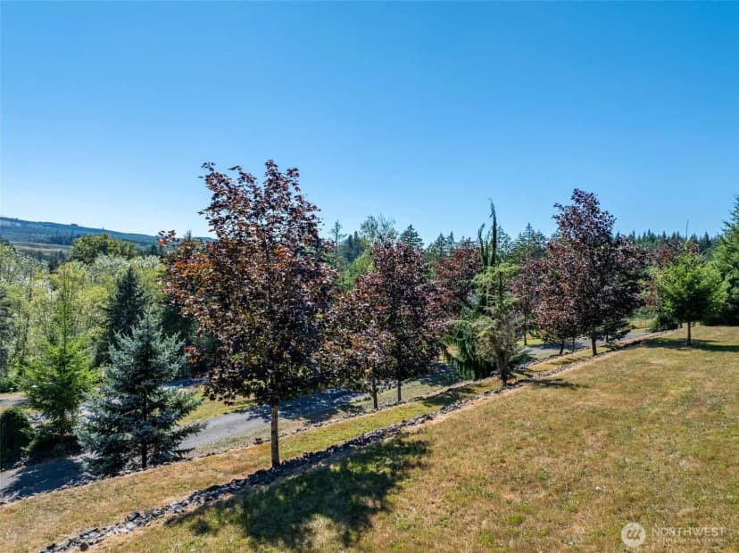 Property photo for 526 Haywire Road, Winlock photo 29