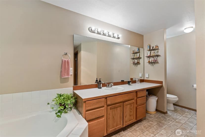 Property photo for 526 Haywire Road, Winlock photo 25