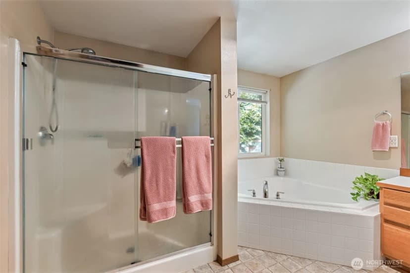 Property photo for 526 Haywire Road, Winlock photo 24