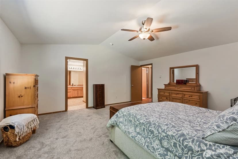 Property photo for 526 Haywire Road, Winlock photo 23