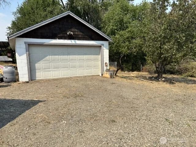 Property photo for 1722 Kay Street W, Oroville photo 2
