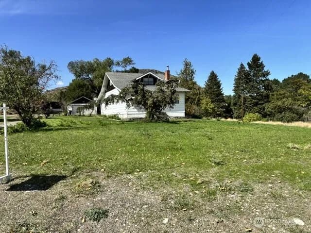 Property photo for 1722 Kay Street W, Oroville