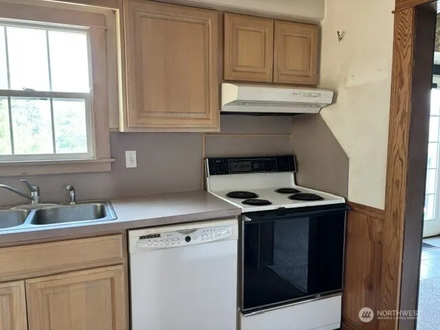 Property photo for 1722 Kay Street W, Oroville photo 7