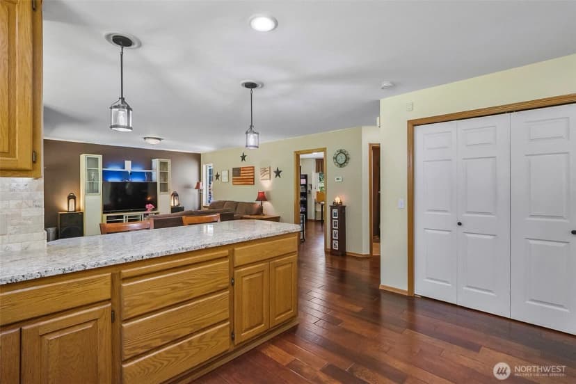 Property photo for 13323 78th Street Ne, Lake Stevens photo 14
