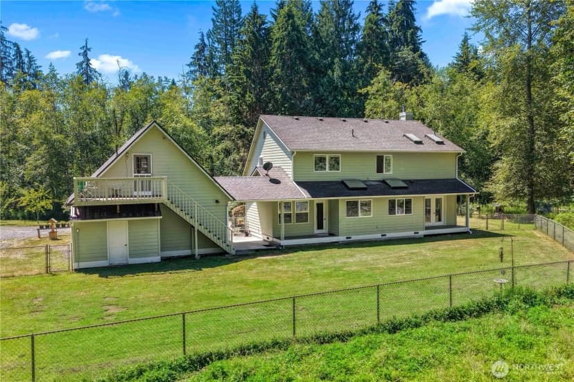 Property photo for 13323 78th Street Ne, Lake Stevens photo 32