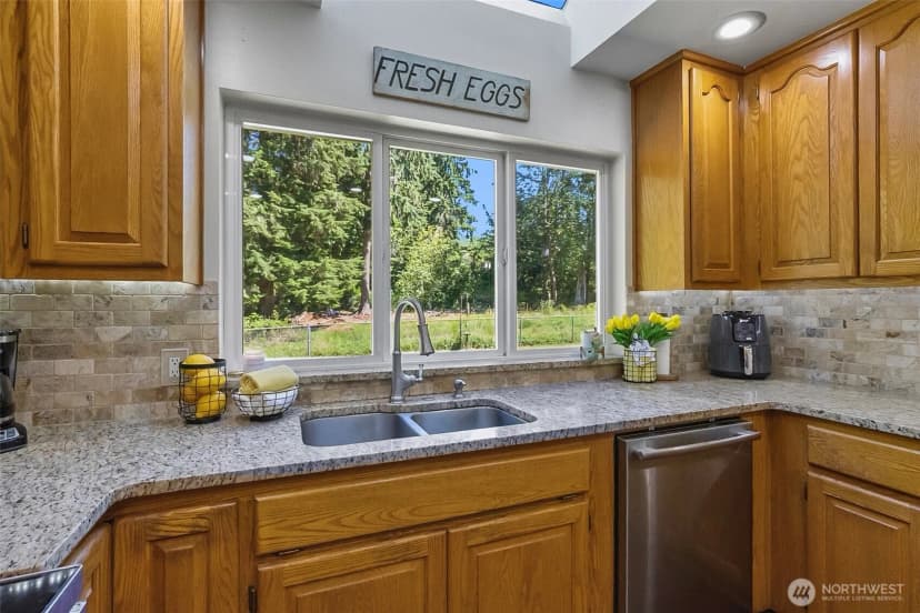 Property photo for 13323 78th Street Ne, Lake Stevens photo 13