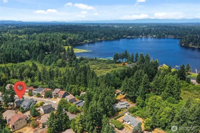 Property photo for 6545 36th Lane Se, Lacey photo 2
